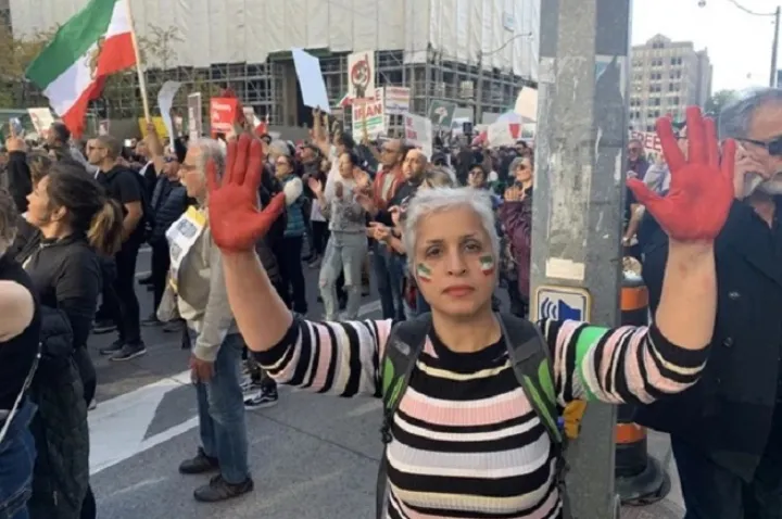 اعتراض سراسری ایرانیان کانادا علیه جمهوری اسلامی