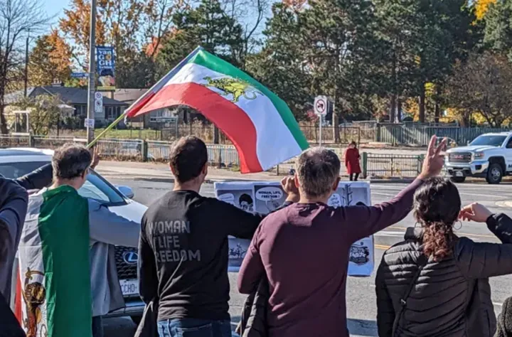 گزارشی از راهپیمایی پانزده اکتبر در تورنتو