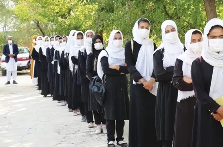 بسته ماندن مکاتب دختران از صنوف ۶ تا ۱۲ چرا؟