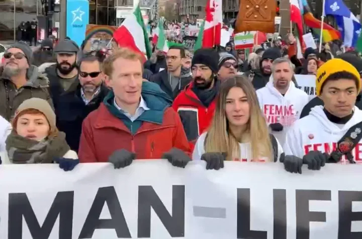 کشتار کودکان در ایران ویرانگر است