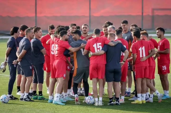 گزارش «گلوب اند میل» کانادا از تردید ایرانیان در حمایت از تیم فوتبال