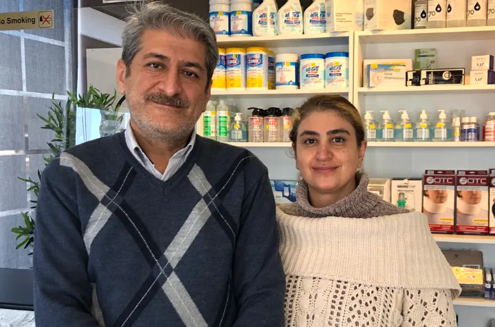 یک مهاجر ایرانی از اعتراضات و انتظارش از دولت کانادا می‌گوید: فشار بیشتری بر رژیم بیاورید