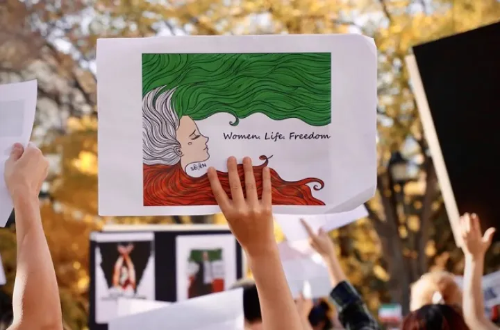 ایرانیان کانادا در حمایت از اعتراضات توقف‌ناپذیرند