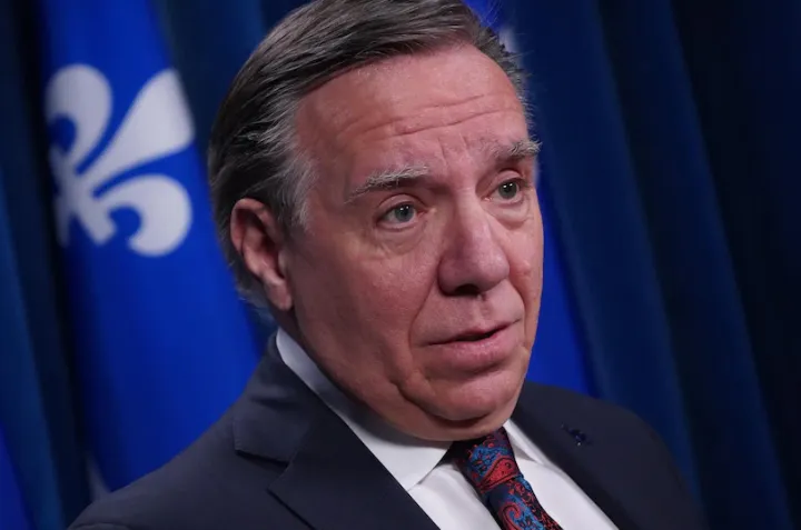 لوگو: ترودو به جای ابراز نگرانی درباره افول زبان فرانسه، بهتر است کاری انجام دهد