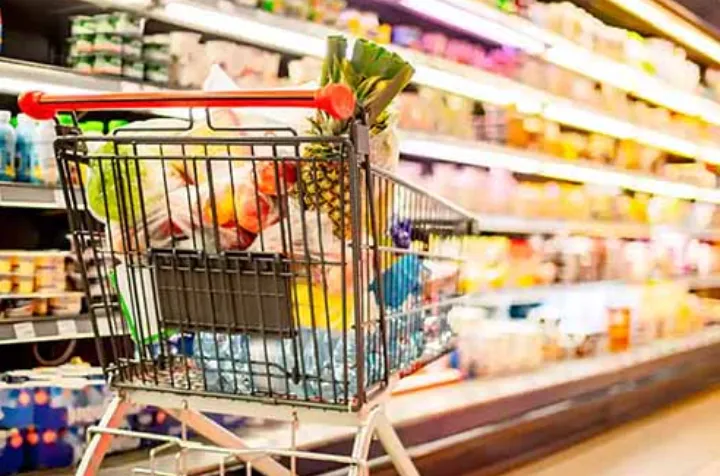 افزایش قیمت حدود ۱۵۰۰ محصول غذایی در راه است