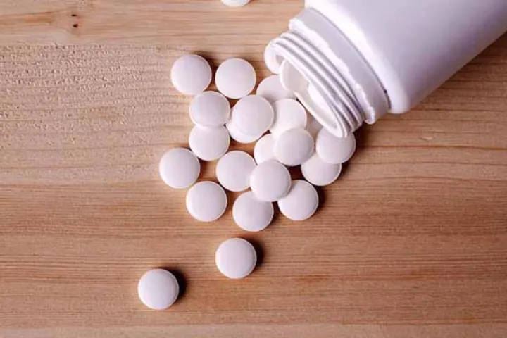 ۱۰ دارویی که بیشترین مصرف را در کبک دارند