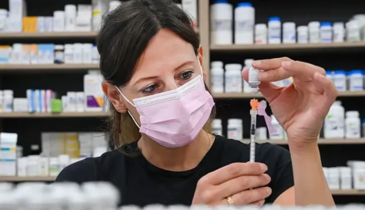 خدمات بهداشتی و درمانی در داروخانه‌های استان کبک