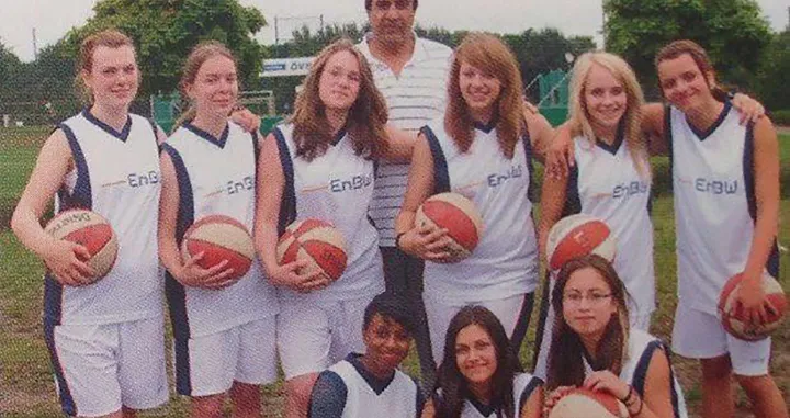 گفت‌وگو با محمد نعیم اوریا، از تاریخ‌‌سازان بسکتبال افغانستان