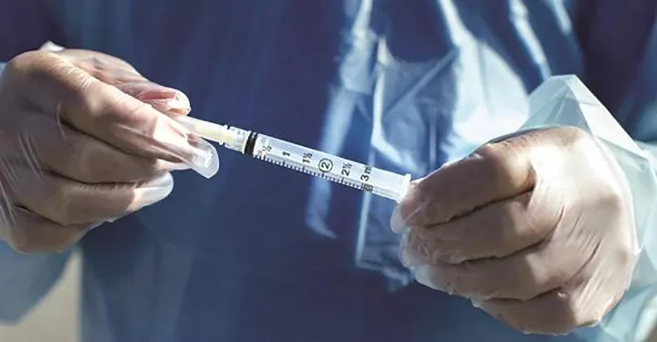 واکسن فایزر و واکنش آلرژیک؛ خطر تا چه حد جدی است؟