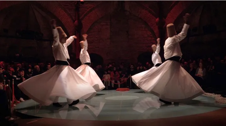 باده بی‌آواز رود