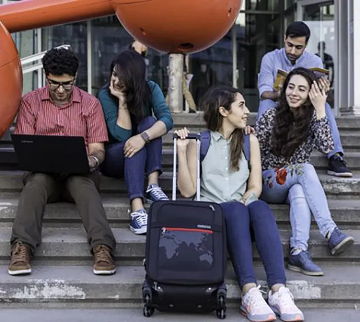 زندگی دانشجویی در غربت