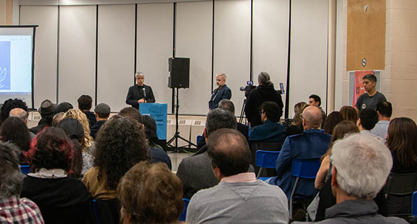 خسرو شمیرانی در جشن پایانی جایزه داستان کوتاه فرهنگ و ادب 