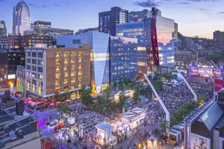 محله نمایش‌های مونترال، یک کیلومتر مربع سرشار از هیجان و احساس