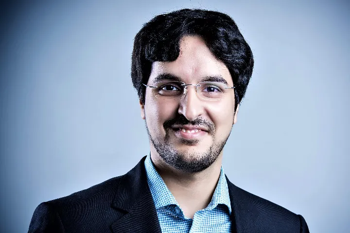 اتهام‌ها علیه حمید شیردستیان، از فعالیت در بسیج تا تدریس در کانادا