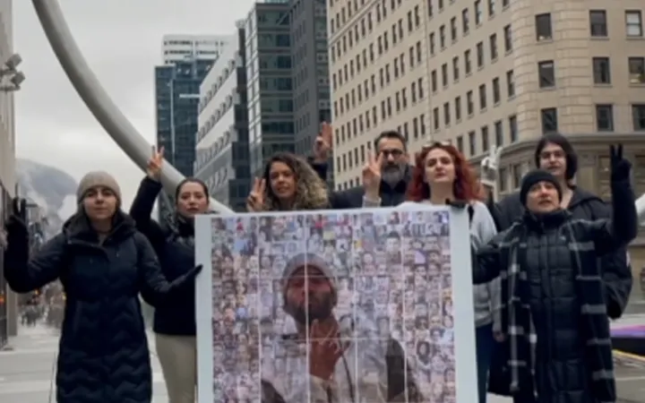 اجرای هنری جمعی از ایرانیان مونترال در حمایت از توماج صالحی