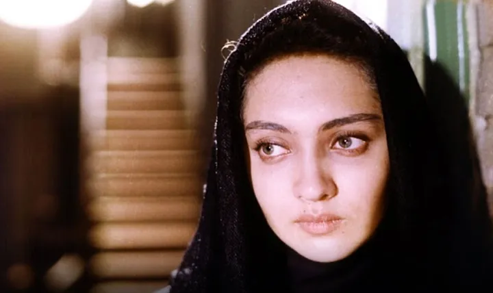 سارا در سرزمین عجایب