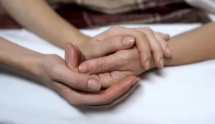 اختلاف‌نظر درباره گسترش برنامه کمک پزشکی به مرگ آسان به بیماران روانی