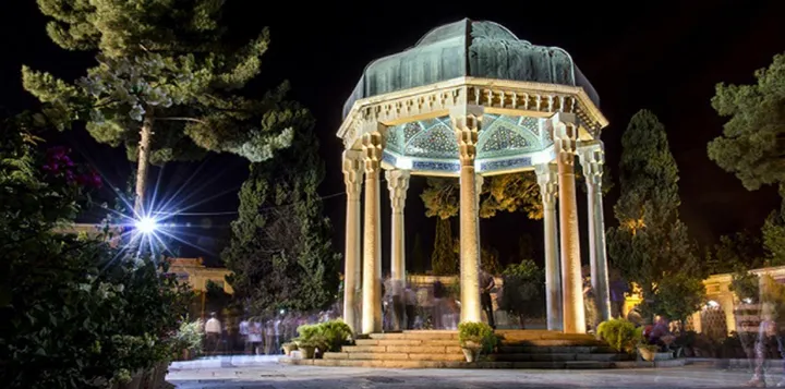 حافظ، عصاره زندگی و سرزندگی روحِ ایرانی