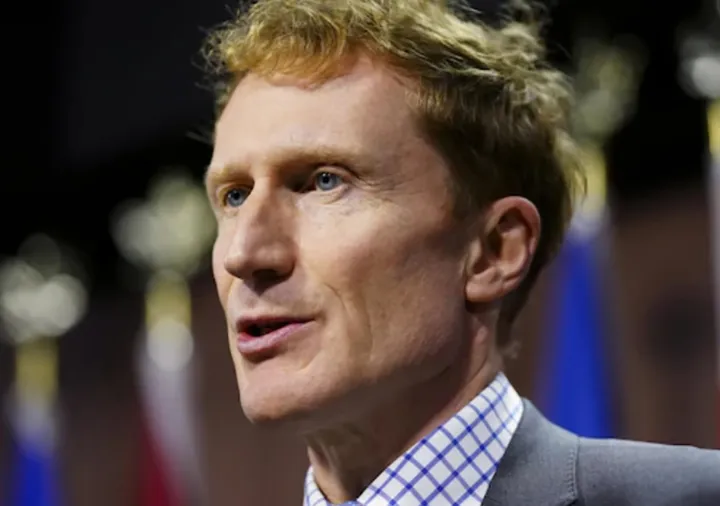 هشدار اتاوا برای گذر از آستانه مدنظر کبک در مقوله وحدت مجدد خانواده‌ها