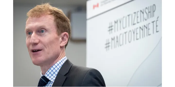 اعطای تابعیت به «کانادایی‌های گمشده»