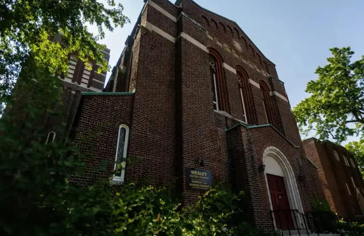 تغییر دین، ترفند ایرانی‌ها برای گرفتن پناهندگی از کانادا