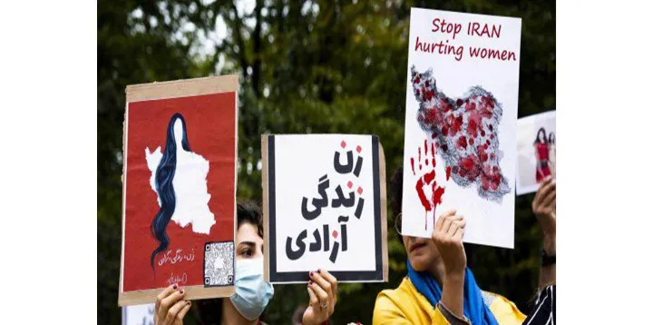 «شعوری» که «شعار» یک ملت شد: زن، زندگی، آزادی