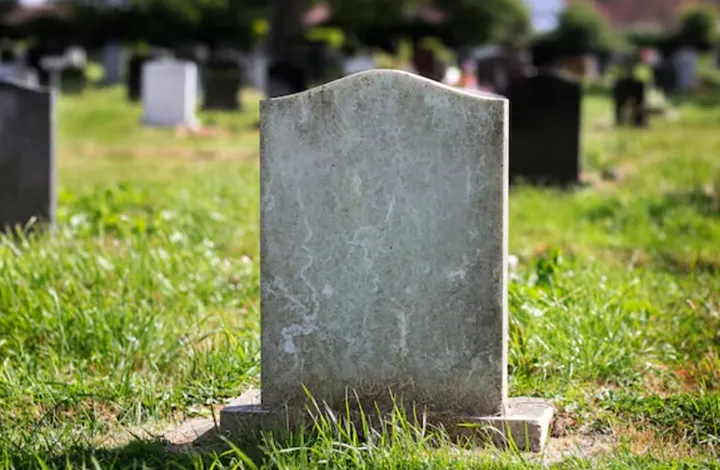 چهار ماه انتظار برای دریافت گواهی فوت در کبک