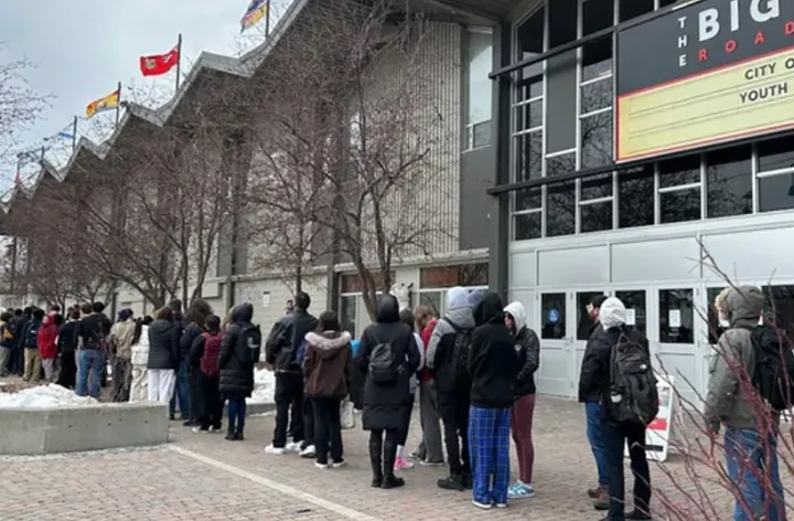 جوانان و مهاجران بیشتر از دیگران از بیکاری رنج می‌برند