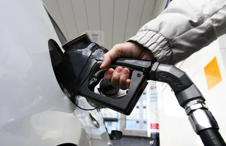 سوخت ارزان‌تر؛ تأثیر فوری حذف مالیات کربن