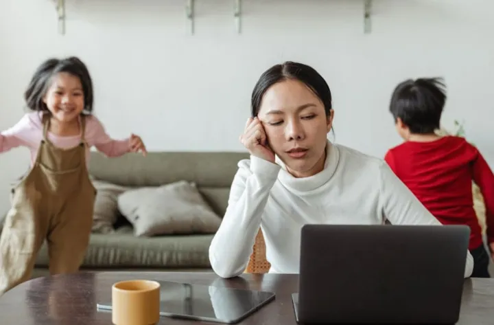 هزینه‌های بالای تربیت فرزند در کانادا؛ راهکارهایی برای والدین