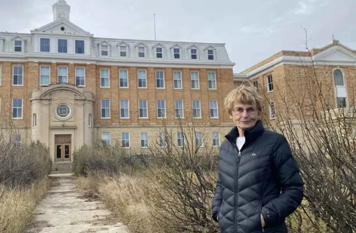 این دِیر ۱۰۰ ساله‌ی کانادایی رایگان واگذار می‌شود!