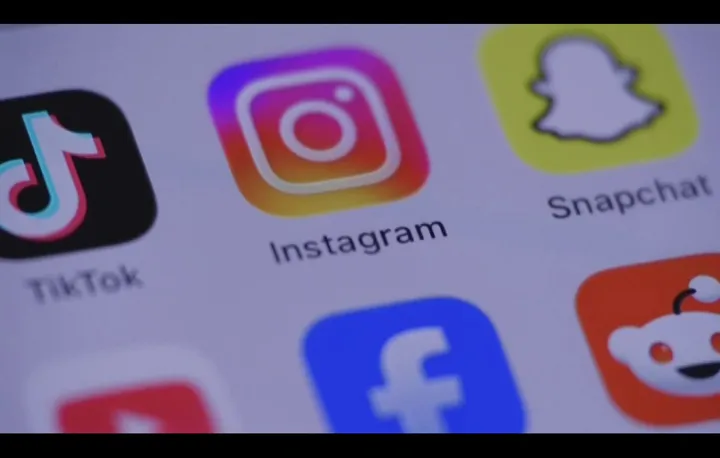 معافیت کانادایی‌ها از افشای تاریخچه شبکه‌های اجتماعی